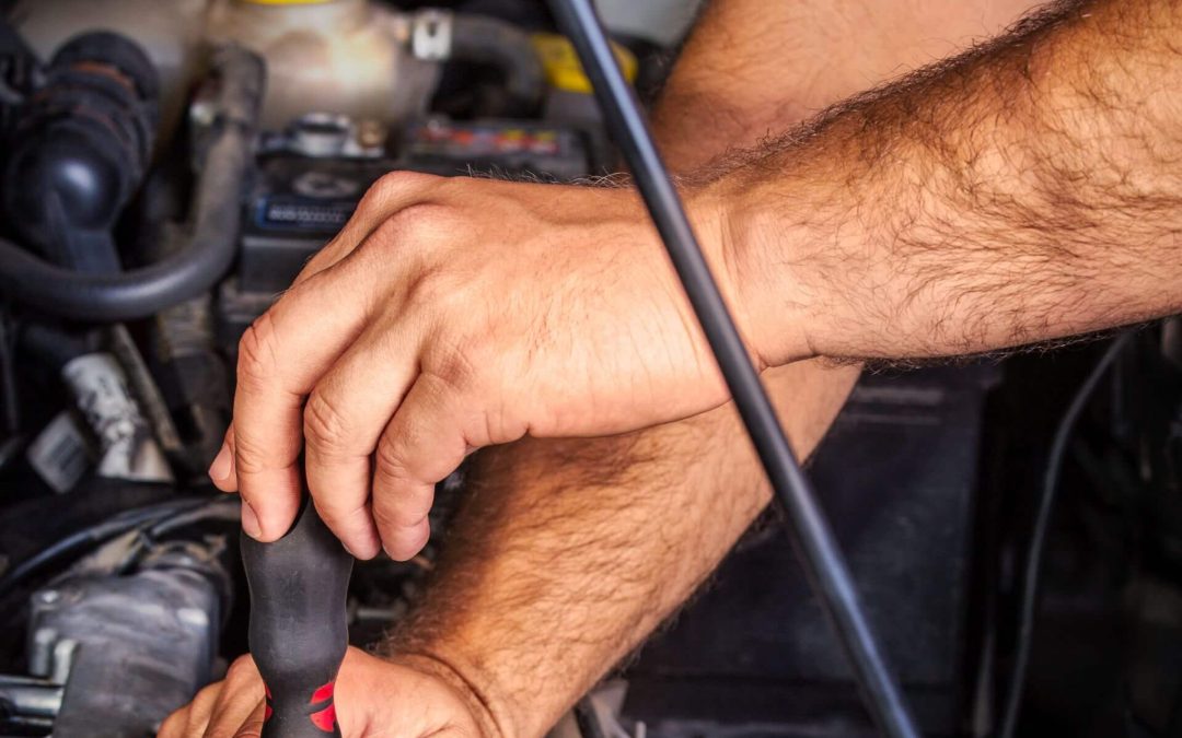 What should I look for in a mobile auto repair service?